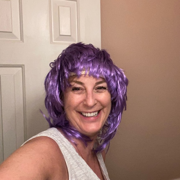 Meet your Posher, Maxine wood - Picture 2 of 2